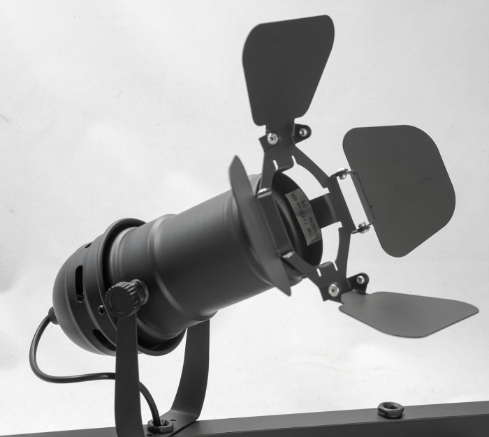 Спот THORNTON GRLSP-8076