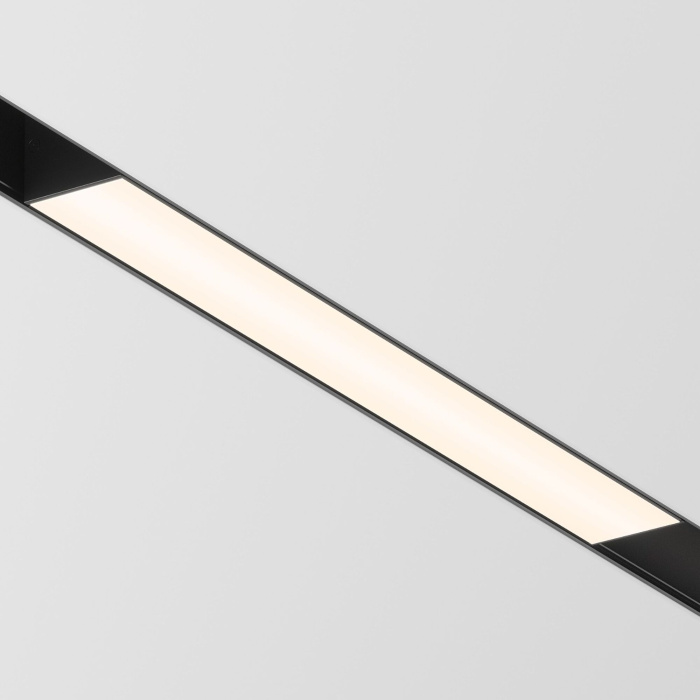 Трековый светильник Maytoni Basis TR012-2-12W3K-B