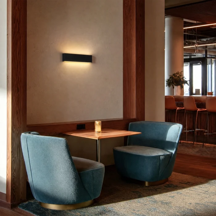 Настенный светильник с переключателем цв. температуры Lightstar Fiume 810517CCT