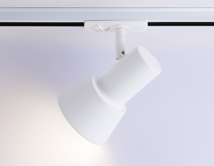 Трековый светильник со сменной лампой GU10 Ambrella light GL5150