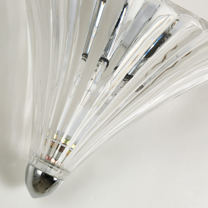 Настенный светильник Favourite Iris 1696-1W