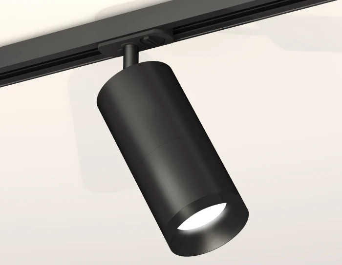 Комплект трекового светильника Ambrella light XT7402100