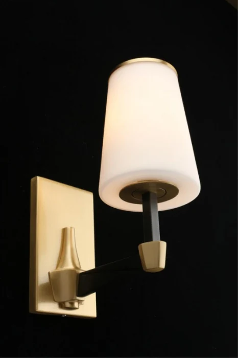 Светильник настенный Aployt Malcia APL.803.01.01