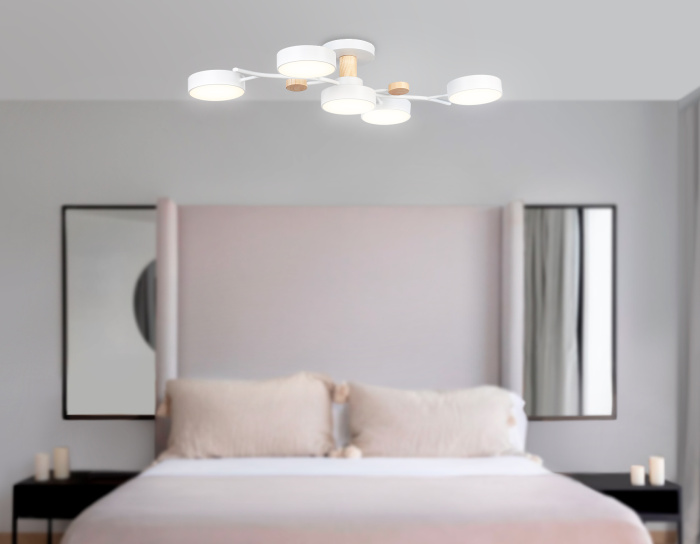 Потолочный светодиодный светильник с пультом Ambrella light FL4834