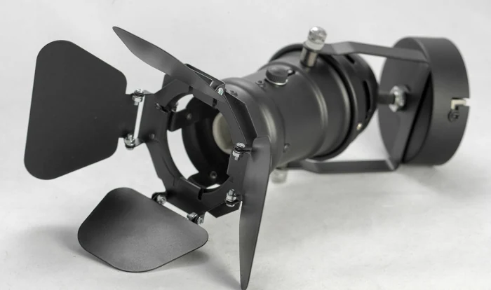 Спот THORNTON GRLSP-9838