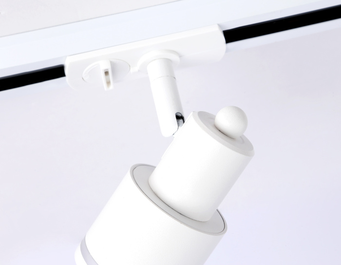 Трековый однофазный светильник со сменной лампой GU10 Ambrella light GL5205