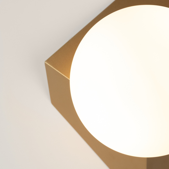 Настенный светильник Maytoni Cubeo MOD445WL-01BS