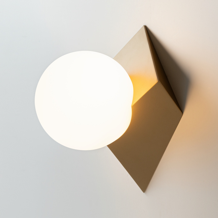 Настенный светильник Maytoni Cubeo MOD445WL-01BS