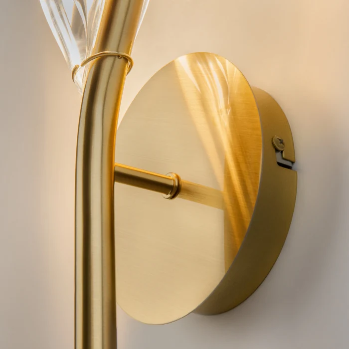 Настенный светильник Maytoni Foresight MOD347WL-L8BS3K