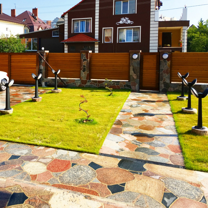 Садовый светильник-столбик наклонный FUMAGALLI GABRI REMI/LUCIA 1L 1R3.613.X20.AYE27