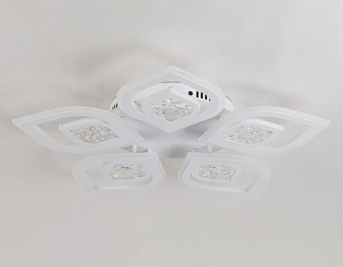 Потолочный светодиодный светильник с пультом Ambrella light FA4292