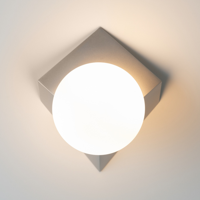 Настенный светильник Maytoni Cubeo MOD445WL-01PT