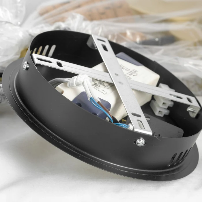 Потолочный светодиодный светильник Lussole Loft Gilbert LSP-8433