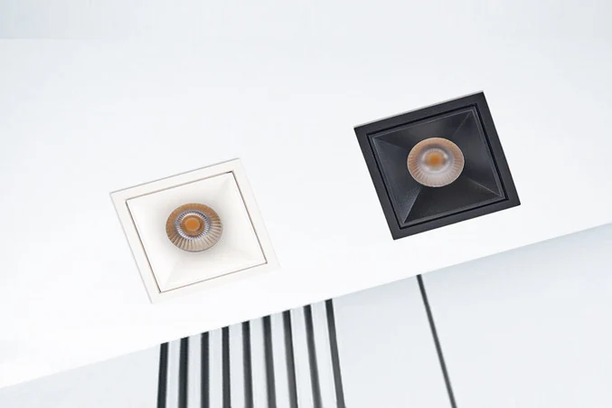 Светильник встраиваемый ITALLINE IT06-6020 black 4000K + IT06-6021 black