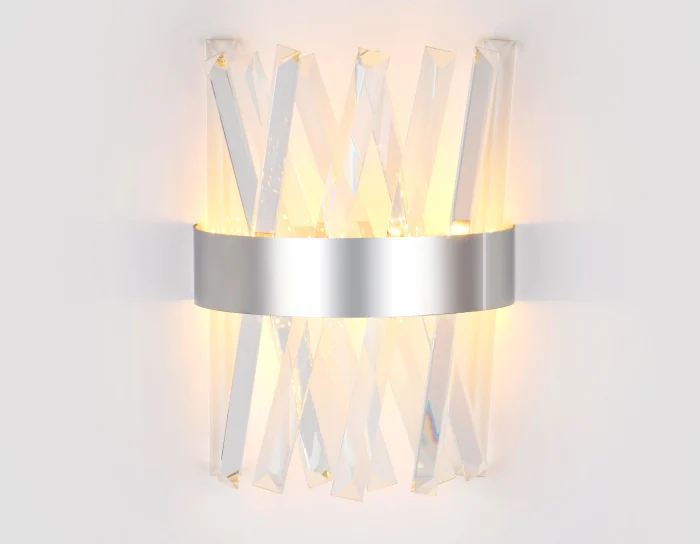 Настенный светодиодный светильник с хрусталем Ambrella light TR5322
