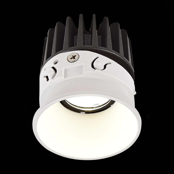 Светодиодный модуль Белый LED 1*7W 4000K 560Lm Ra90 36° IP20 D69xH75 220-240V ST851.548.07