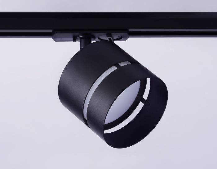 Трековый светильник со сменной лампой GX53 Ambrella light GL5377