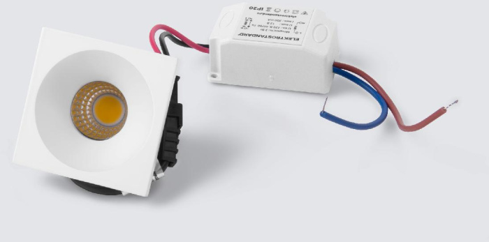 Встраиваемый светодиодный светильник Elektrostandard Plain s 4690389175756