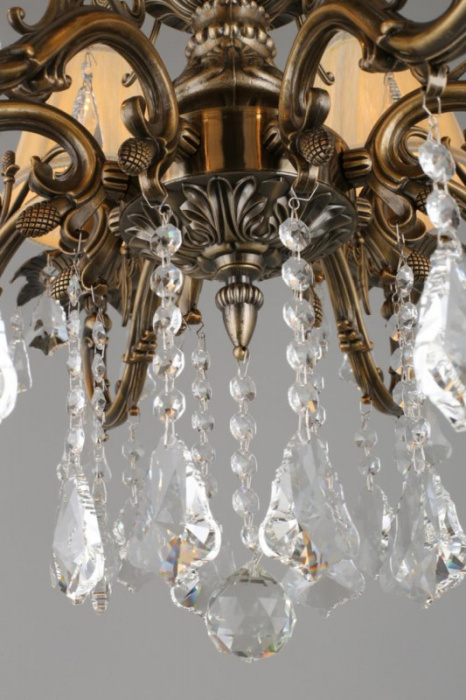 Люстра подвесная Omnilux Catanzaro OML-30813-08