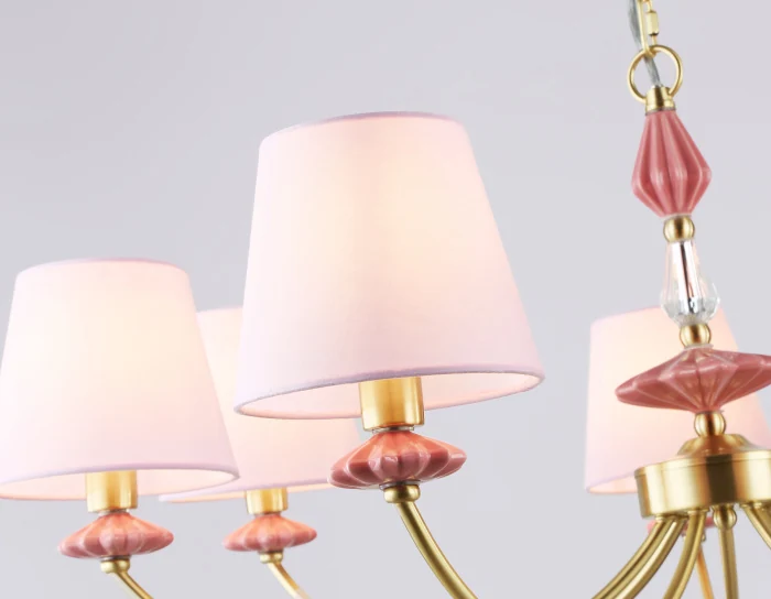 Подвесная люстра с абажуром и декором из керамики Ambrella light LH75025