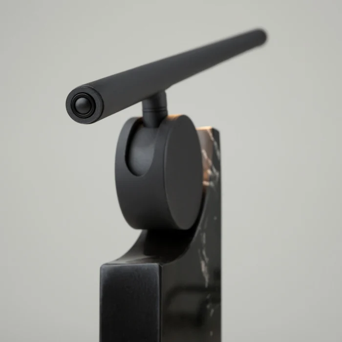 Настольная лампа Maytoni Monumento MOD467TL-L9B3K