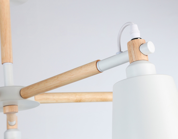 Потолочная люстра Ambrella light TR82208