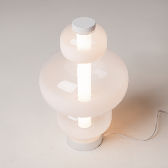 Настольная лампа Maytoni Atmos MOD364TL-L15W3K