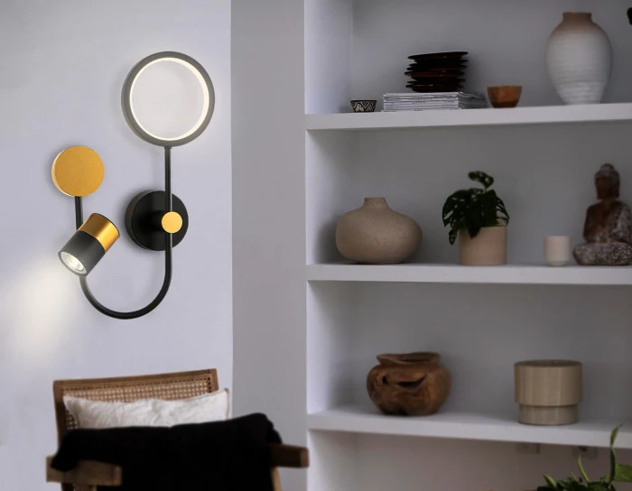 Настенный светодиодный светильник со сменной лампой Ambrella light FL51602