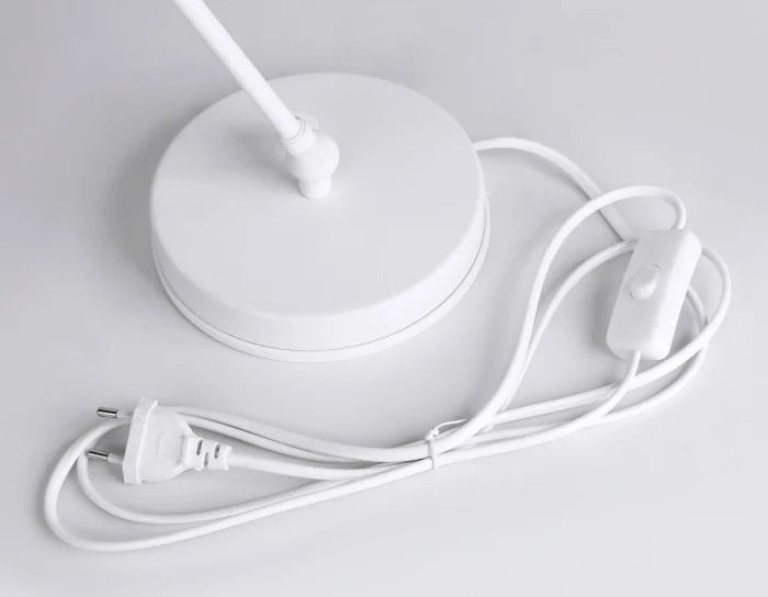 Настольная лампа в стиле лофт Ambrella light TR8152