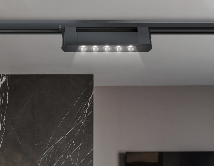 Трековый однофазный светодиодный светильник Ambrella light GL6703