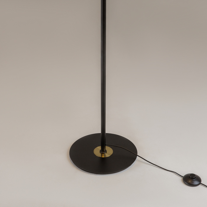 Торшер Maytoni Dress code MOD348FL-L24BBS3K