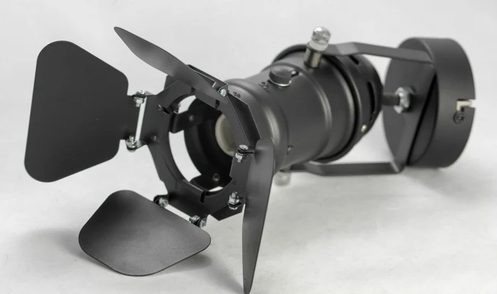 Трековый светильник THORNTON LSP-9838-TAW