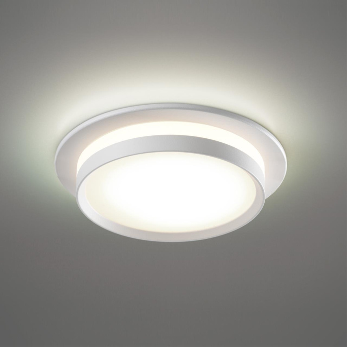 Встраиваемый светильник Novotech Lirio 371035