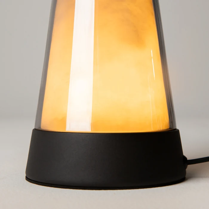 Настольная лампа Maytoni Artefact MOD484TL-L8BK
