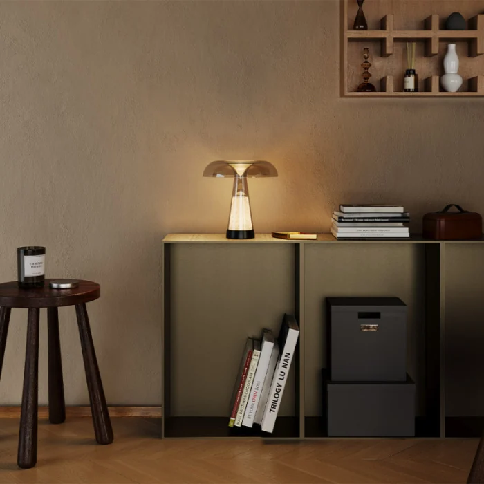 Настольная лампа Maytoni Modern MOD484TL-L8BK