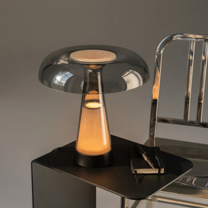 Настольная лампа Maytoni Artefact MOD484TL-L8BK