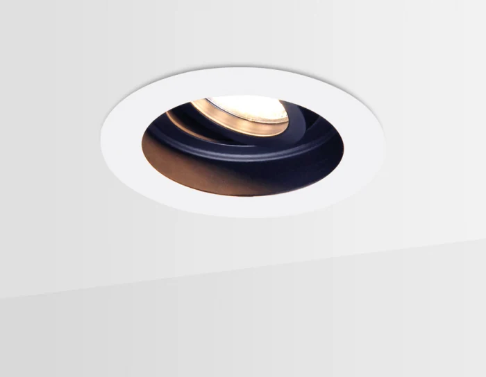 Точечный поворотный светильник MR16 Ambrella light TN176