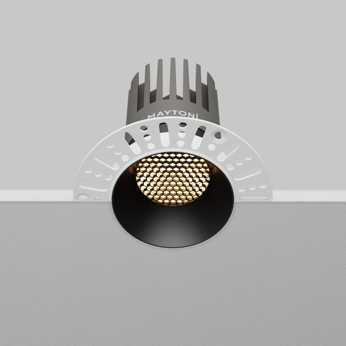 Встраиваемый светильник Maytoni Dip DL121-15W-3K-TRS-B