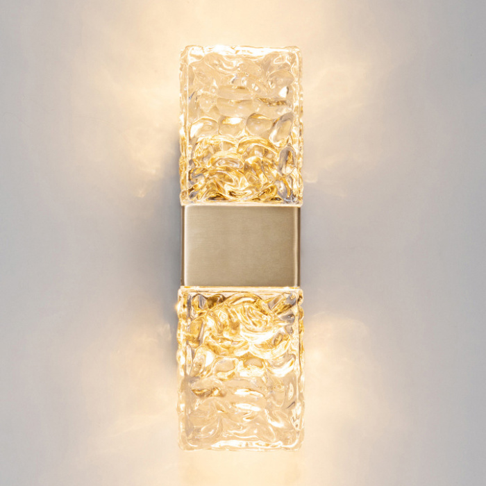 Настенный светильник Delight Collection Wall lamp 88068W gold/clear