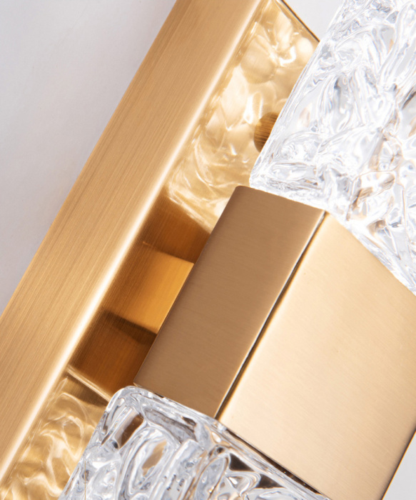 Настенный светильник Delight Collection Wall lamp 88068W gold/clear