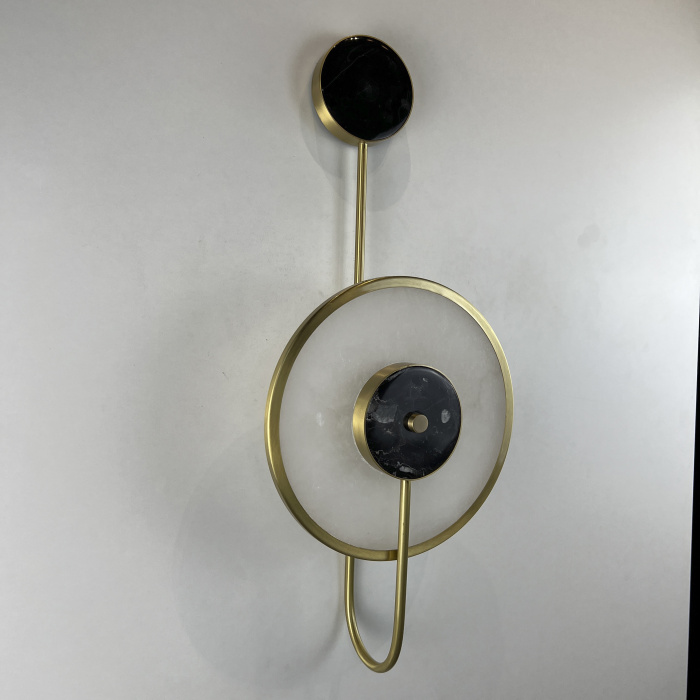 Настенный светильник-бра из мрамора LOREO A ImperiumLoft