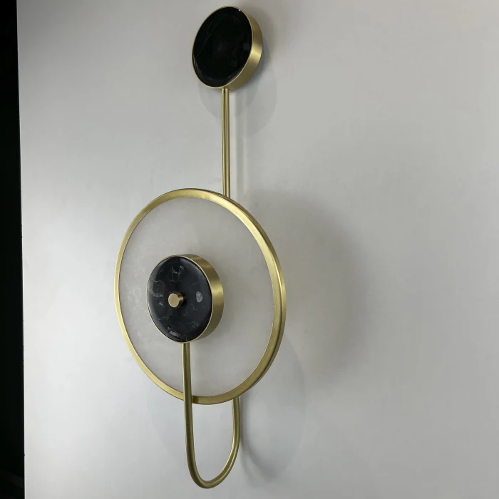 Настенный светильник-бра из мрамора LOREO A ImperiumLoft