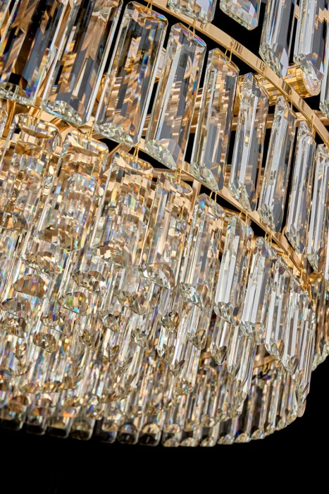 Подвесная люстра Leon Catherine LE9017/800 GD