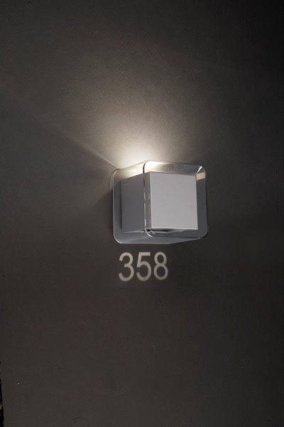 Настенный светильник Leds C4 Ledbox 05-4716-03-M2