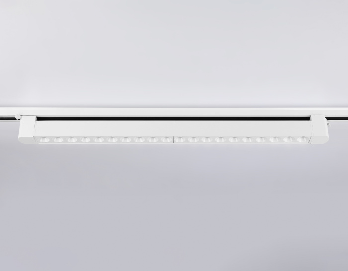 Трековый однофазный светодиодный светильник Ambrella light GL6718