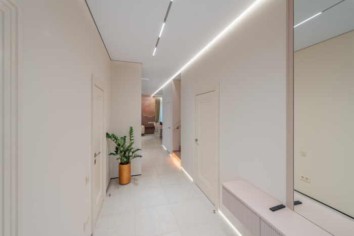 Светильник на шине Denkirs SMART LINEAR DK8005-WH