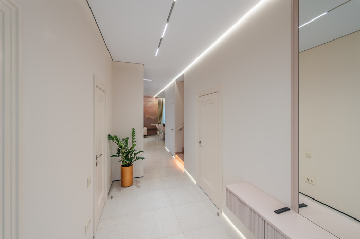 Светильник на шине Denkirs SMART LINEAR DK8005-WH