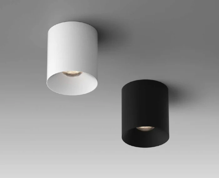 Светильник накладной Italline IT02-027 black 3000K