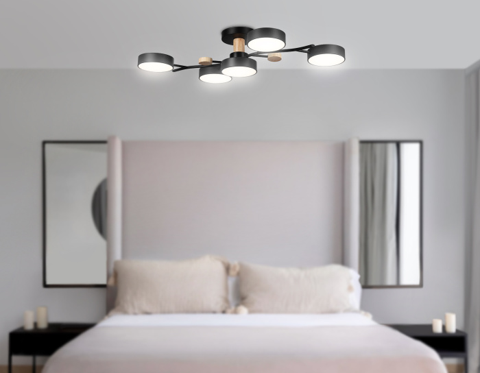 Потолочный светодиодный светильник с пультом Ambrella light FL4835