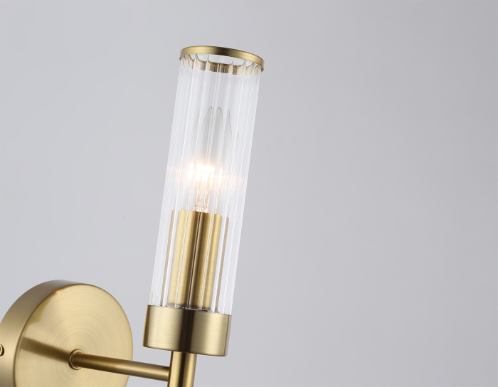 Настенный светильник со стеклянным плафоном Ambrella light LH55164